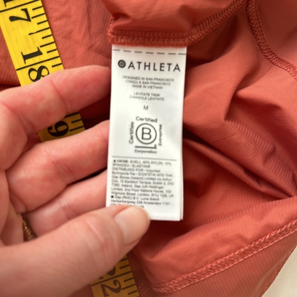 Athleta Levitate Run Tank, Size M - Picture 10 of 10